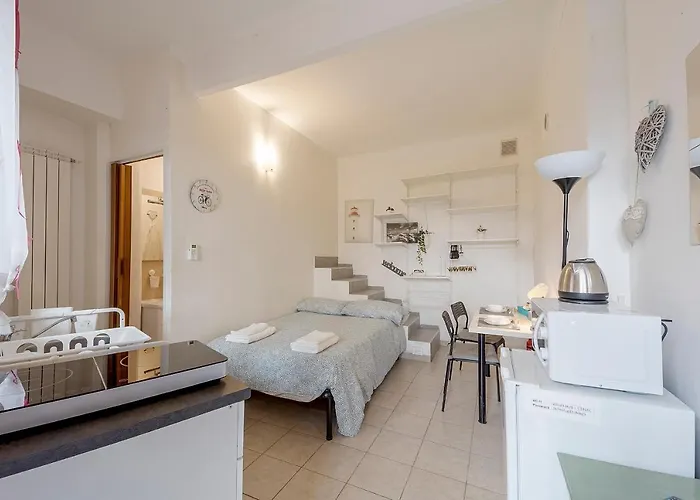 Il Gattino Di 2 - Centro E Stazione Del Treno * Sanremo