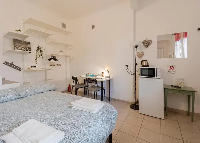 Il Gattino Di 2 - Centro E Stazione Del Treno Apartment *